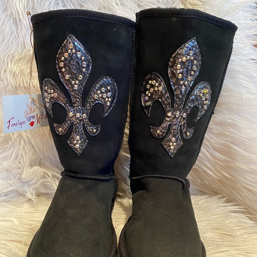 New Penelope Wildberry Boots